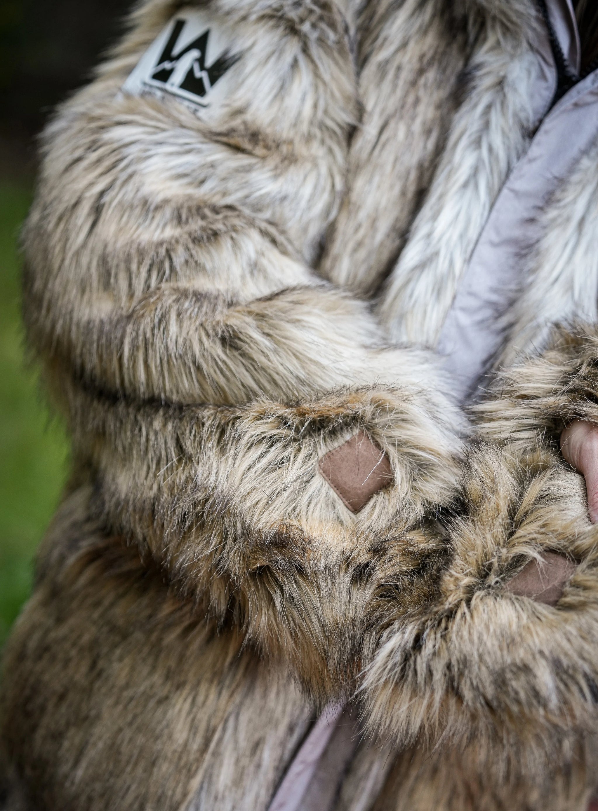 Wolf Coat Echo Sigma